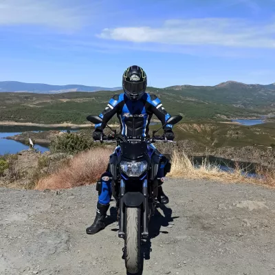 Mono Cuero Moto Modelo Jarama Azul